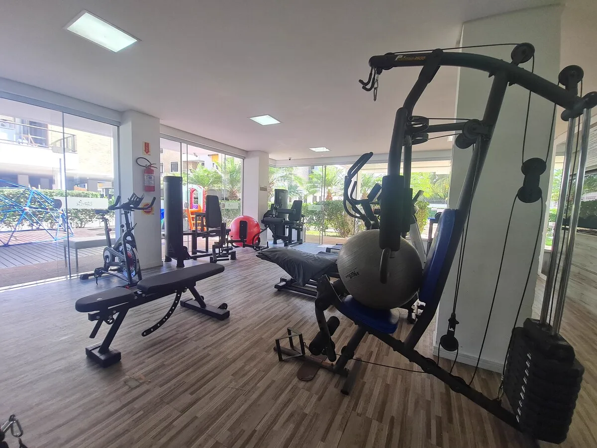 Ar na sala e suíte com piscina à 500m da Praia - foto 2