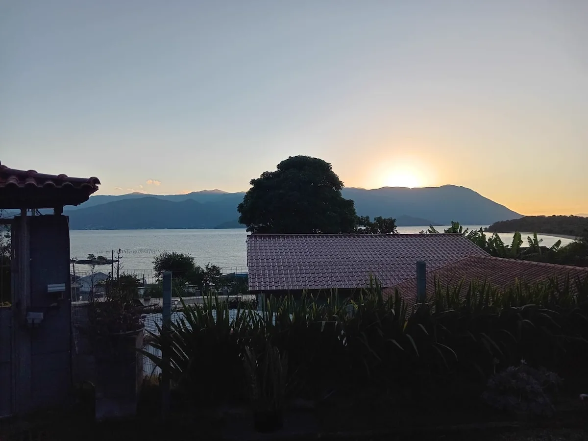 Casa na linda Praia de Caiacanga-Açú - foto 2